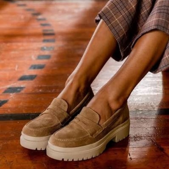 Portland Leather Co. Patina 'Zoe' Chunky Loafers Tan/fawn Suede Size 8 - Picture 10 of 10